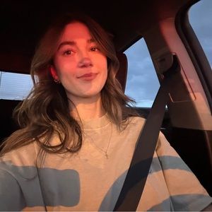 Meet your Posher, Alyssa